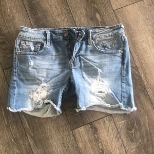Vigoss jean shorts. Size 27.